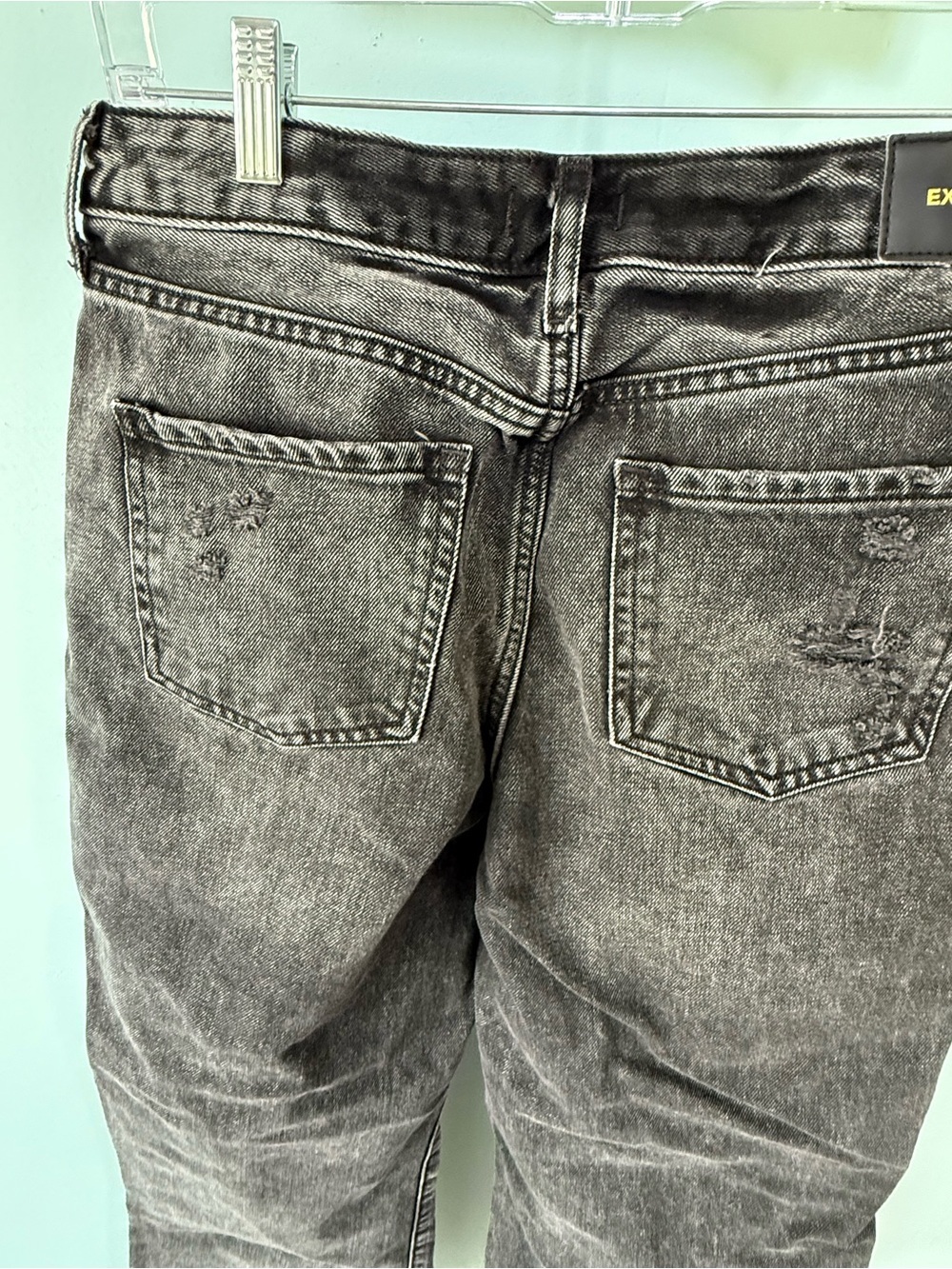 Express 90’S Ankle Boot Midrise Women's Distressed Black Wash Jeans Size 2 - Picture 7 of 10